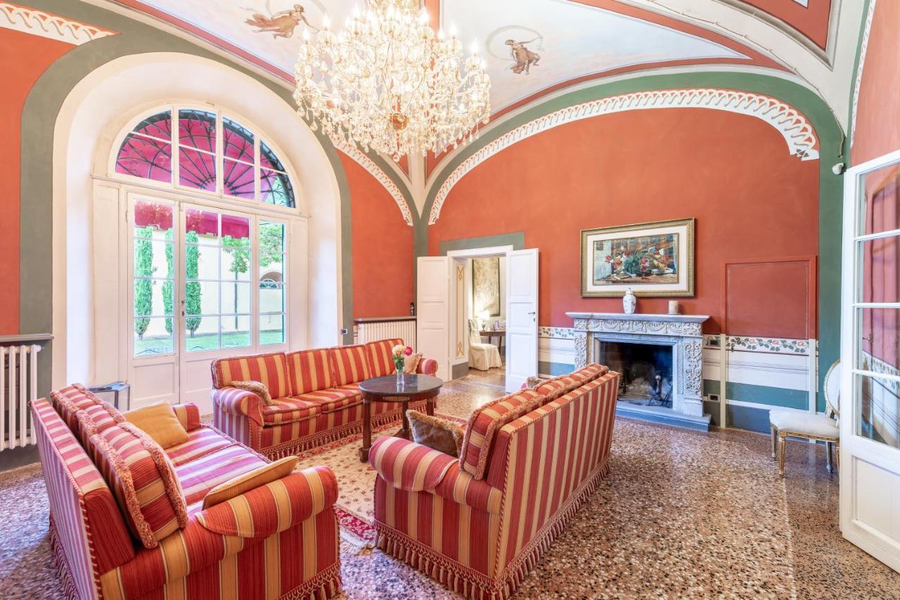 Il Castellaccio Bed and Breakfast Filettole Εξωτερικό φωτογραφία