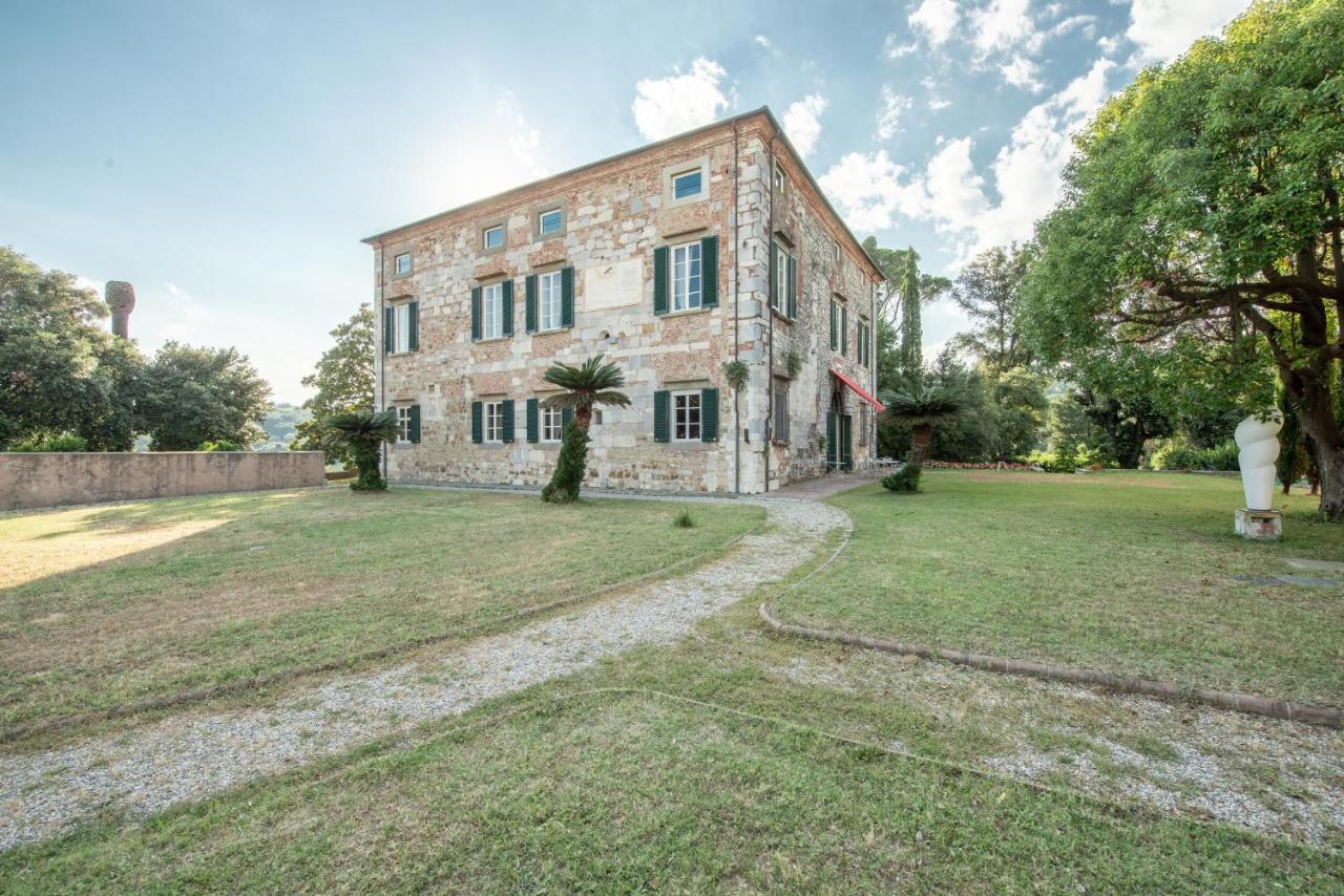 Il Castellaccio Bed and Breakfast Filettole Εξωτερικό φωτογραφία